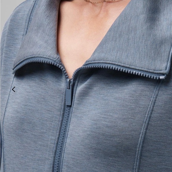 NWT TravisMathew Women's Skyloft Soft Half-Zip, EXTREMELY soft, size XS, blue - Picture 11 of 12